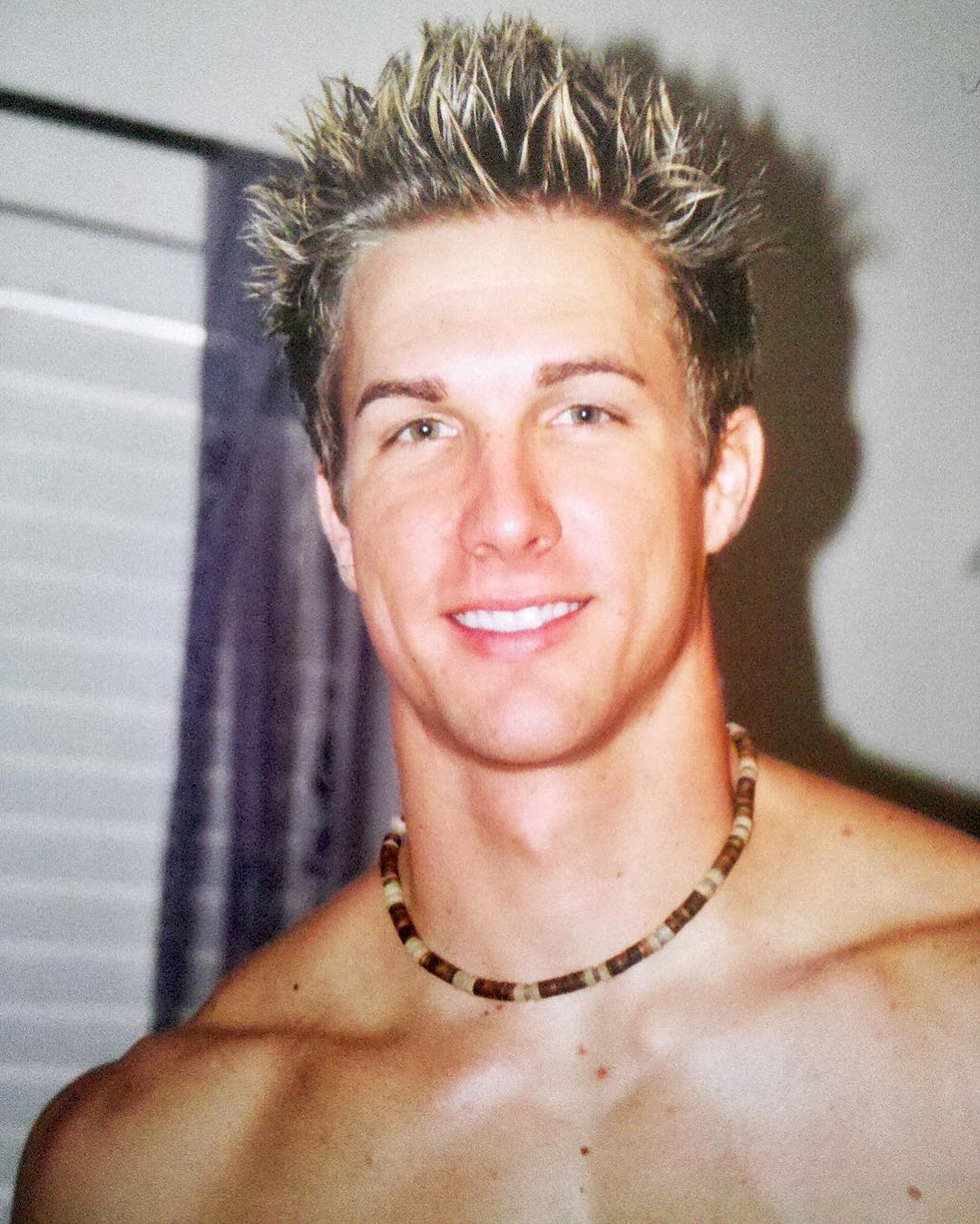 Frosted Tips 90s Hairstyles Men -jb_vikingstrong